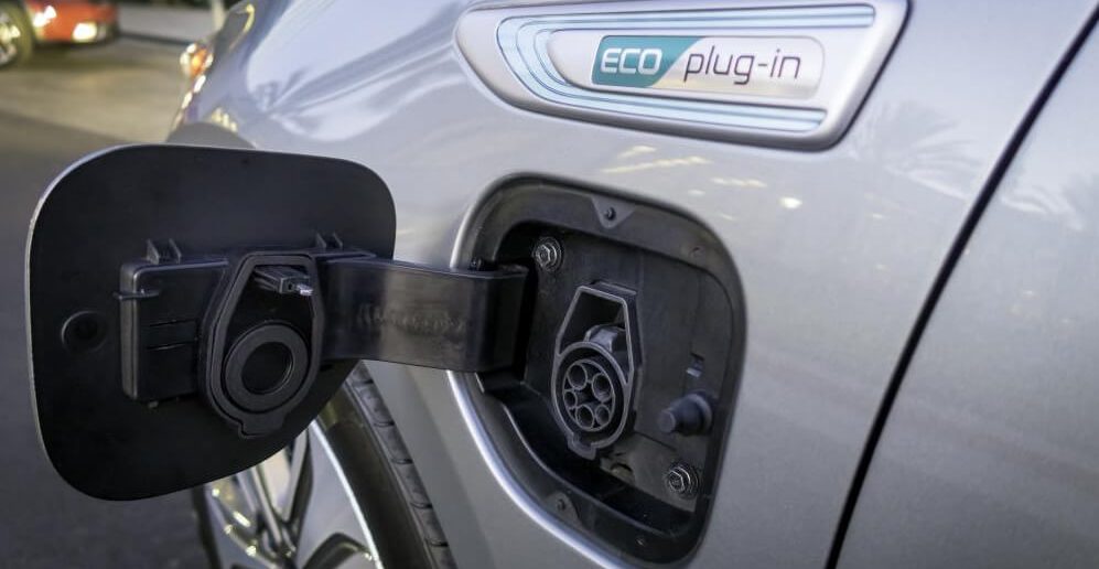 Kia Optima PHEV electrisch tanken