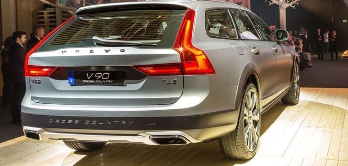 Volvo V90 Cross Country