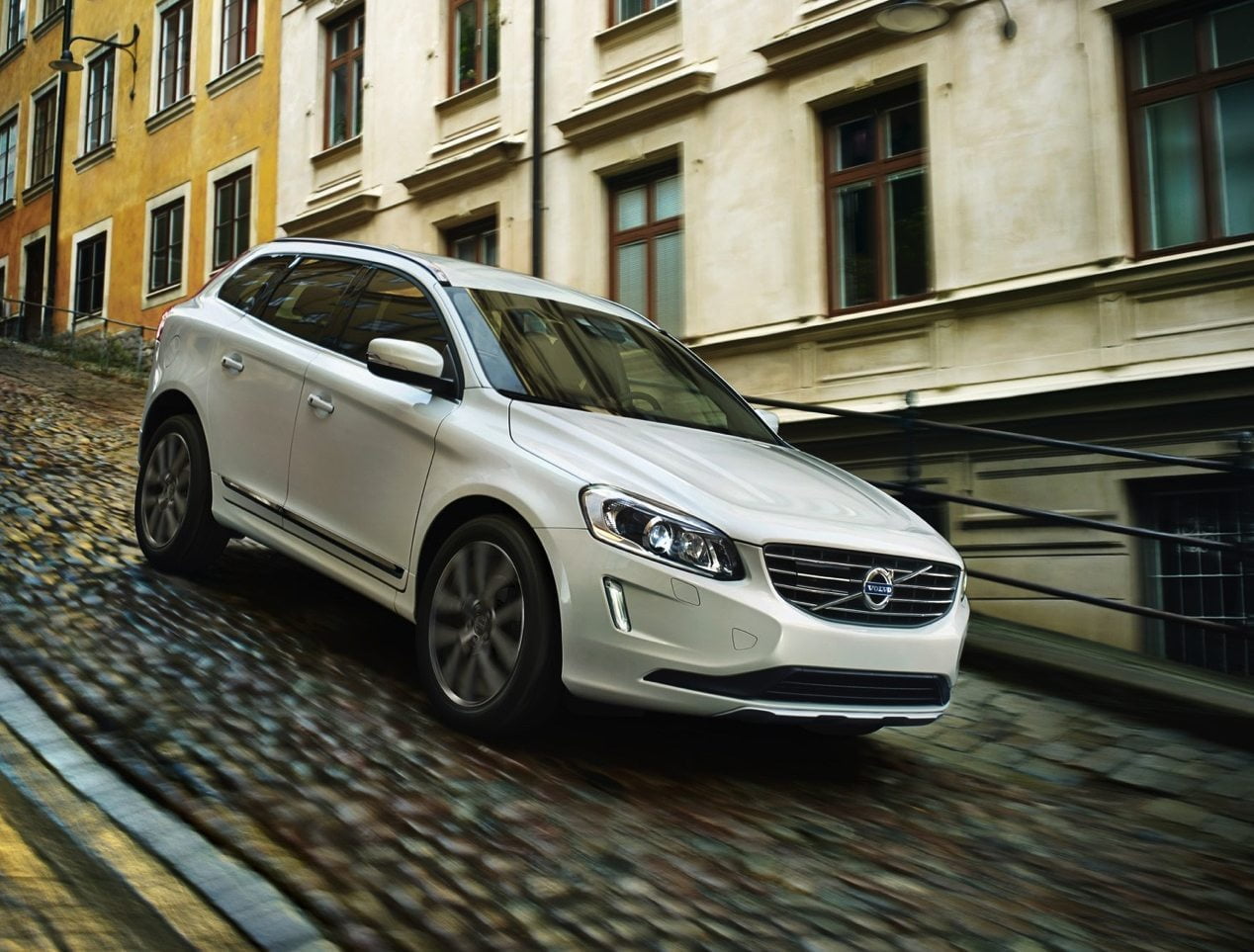 Volvo doet XC60 in de actie