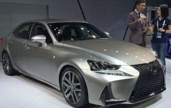 Lexus IS