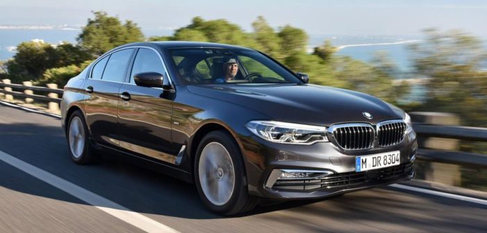 BMW 5-serie 2017 op de weg