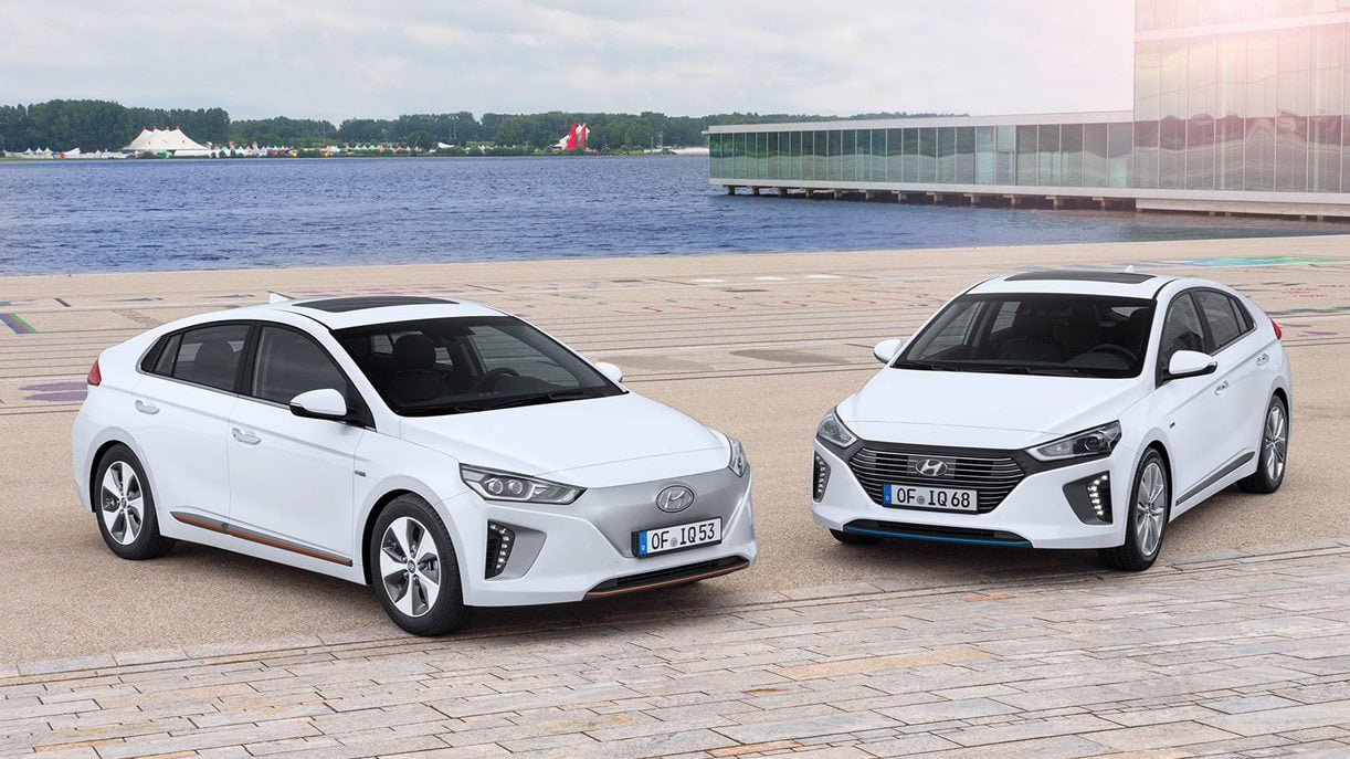 Verkoop elektrische auto’s in een stroomversnelling
