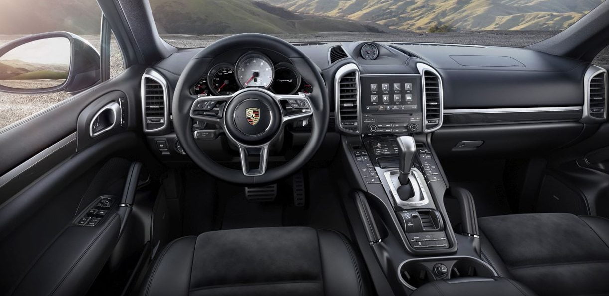 Porsche Cayenne zwaait uit