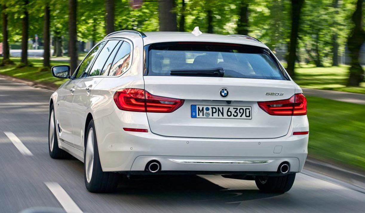 Beter Maar Niet Echt Boeiend Bmw 520d Touring Autointernationaal Nl Beter Maar Niet Echt Boeiend Bmw 520d Touring