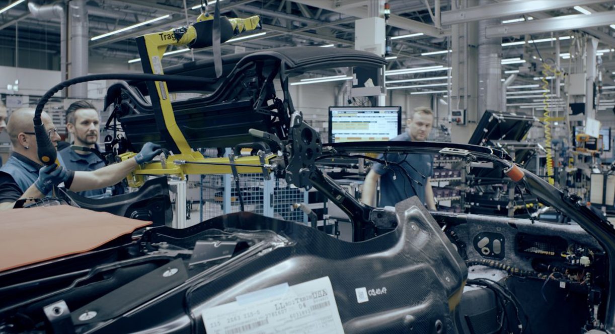 BMW plaagt met i8 Roadster