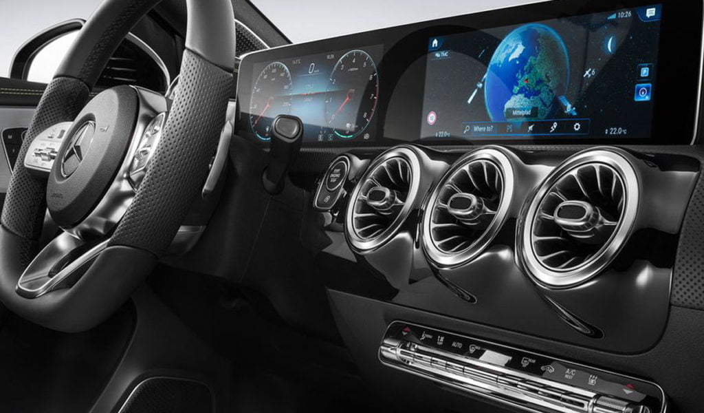 Mercedes toont nieuw entertainment systeem