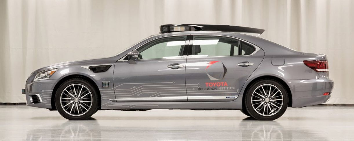 Toyota boekt voortgang met zelfstandig rijdende auto