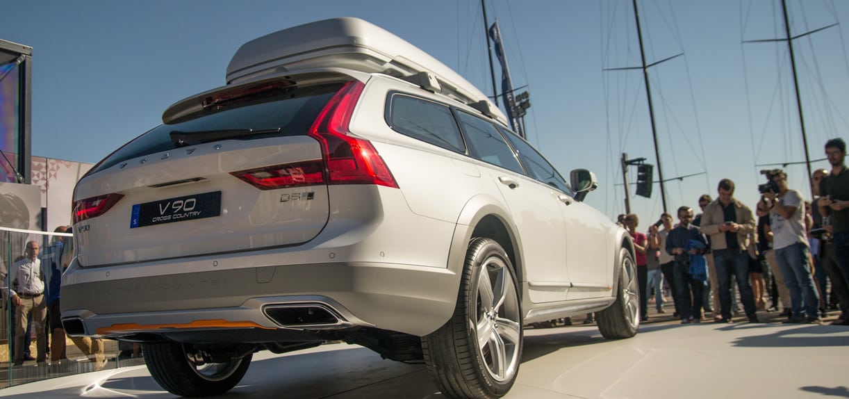Prijs vergelijking Volvo V90 Cross Country Ocean Race