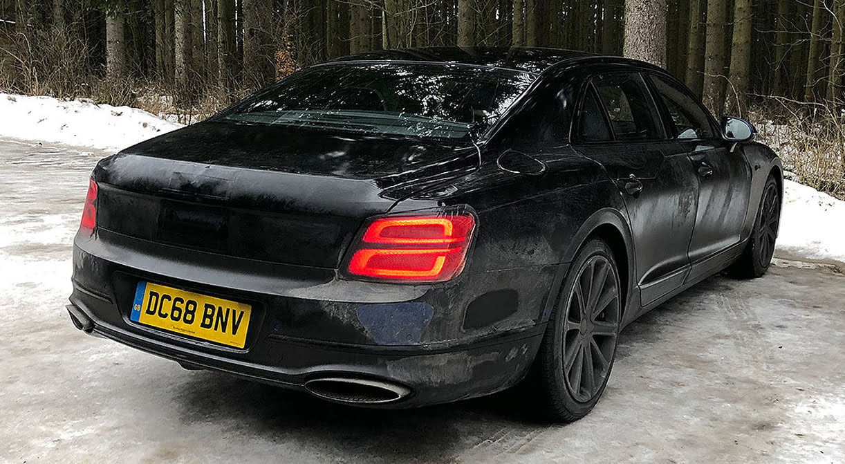 Nieuwe Bentley Flying Spur betrapt