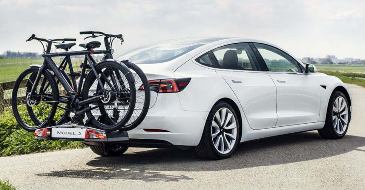 Tesla Model 3 gaat aan de trekhaak