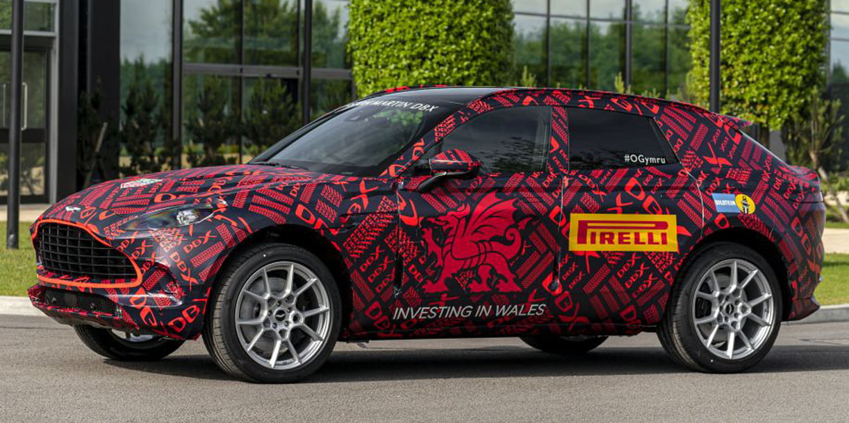 Aston Martin DBX verkent zijn nieuwe geboortegrond