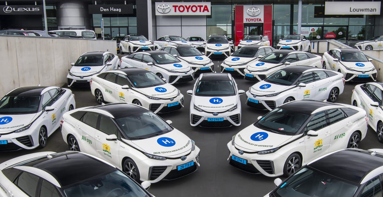 Toyota levert Mirai voor taxivloot