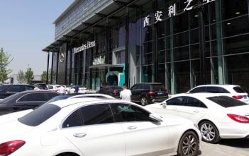 Chinezen vechten om machtspositie bij Daimler