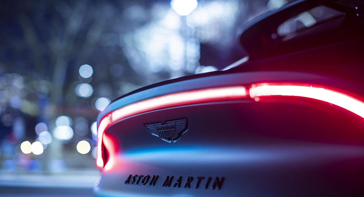 Q neemt Aston Martin DBX onderhanden