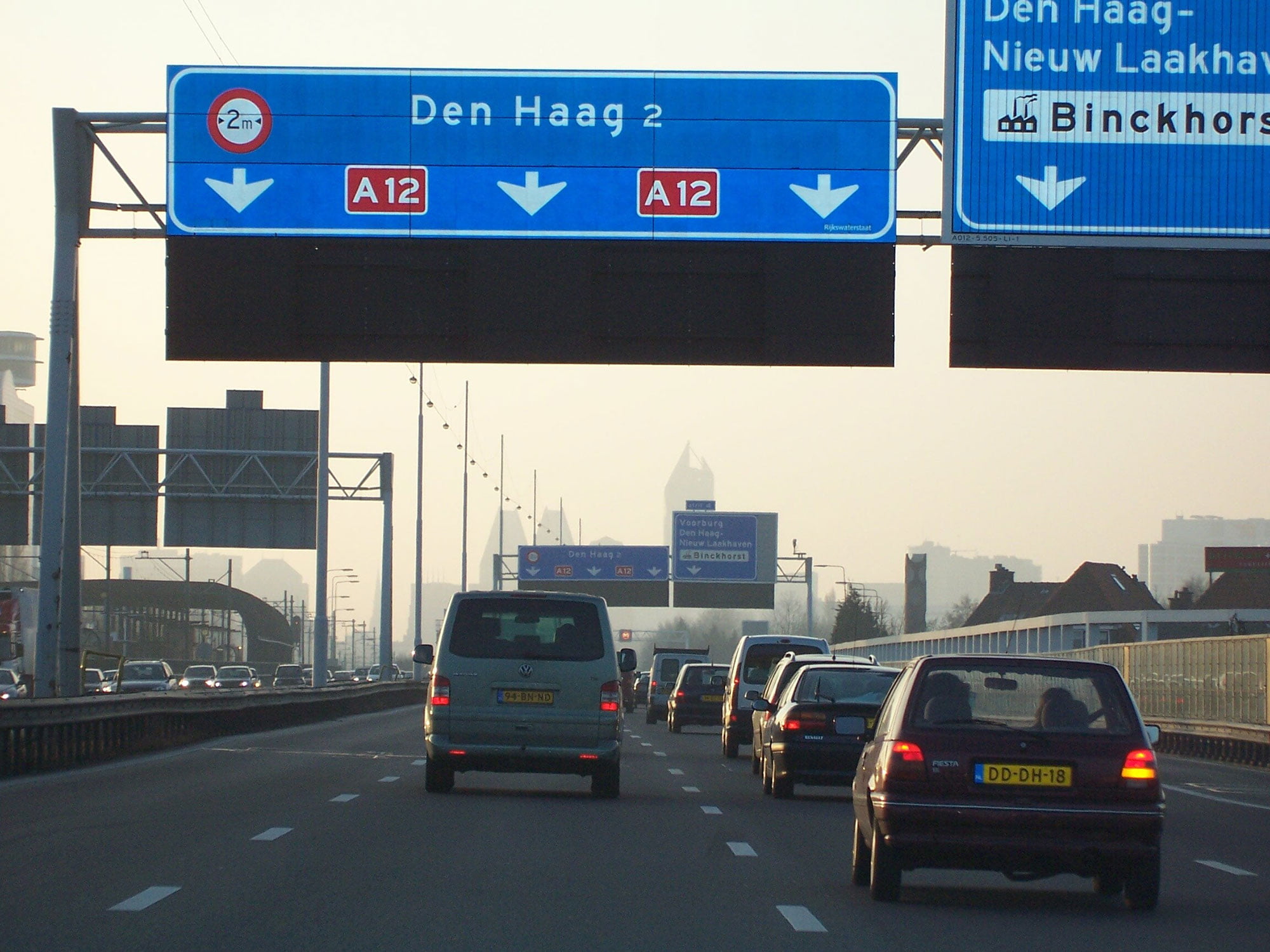 Geen goedkopere autoverzekering, ondanks minder verkeer door Corona Geen goedkopere autoverzekering ondanks minder verkeer door Corona