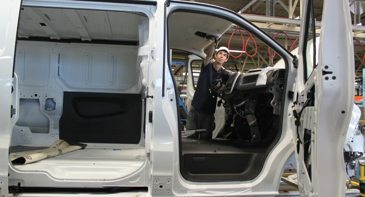 Renault fabriek niet corona proof en moet weer op slot