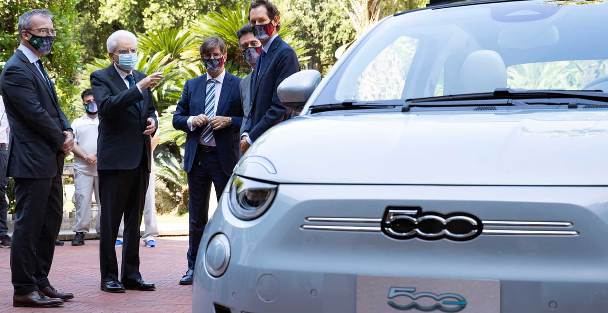 Hoog bezoek voor Fiat 500 Elettrica
