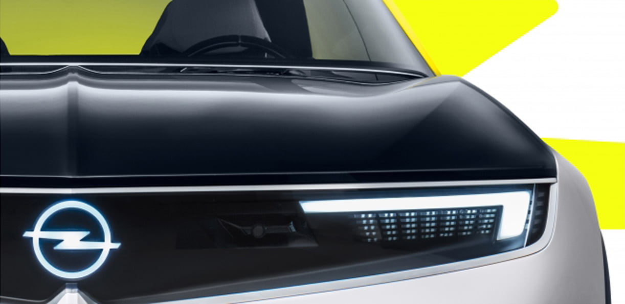 Bliksemlogo Opel onder stroom