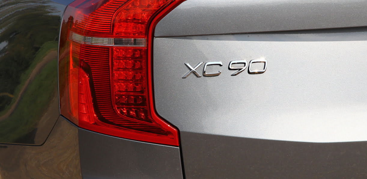 Volvo XC90 valt van zijn voetstuk