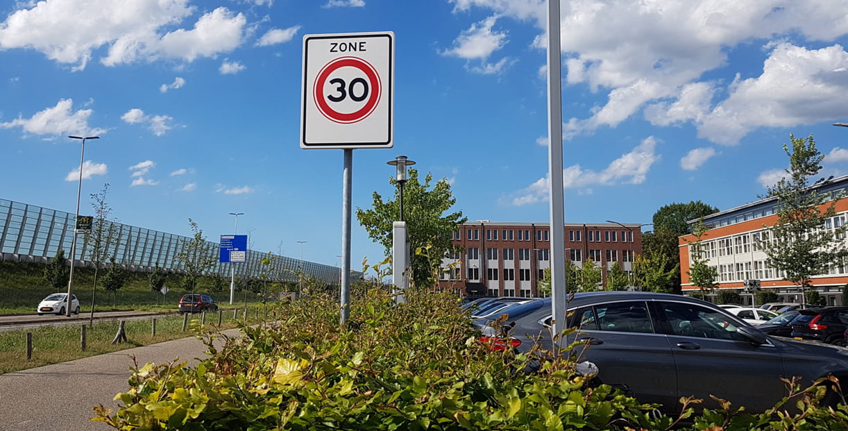 Grote steden maximaal 30 km/u binnen bebouwde kom Autointernationaal.nl Grote steden maximaal 30 km/u binnen bebouwde kom Autointernationaal.nl