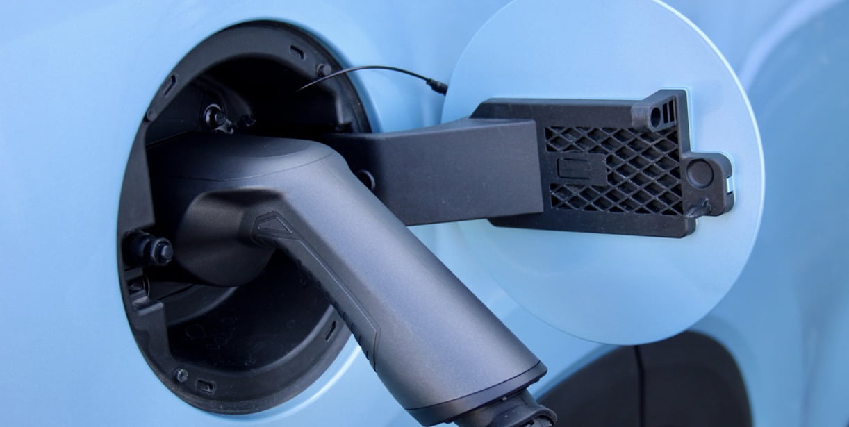 Kritiek op tijdelijke stop koopsubsidie elektrische auto is onterecht