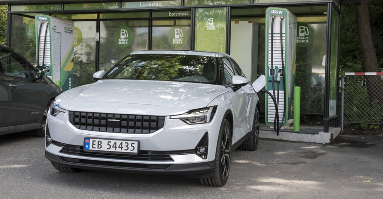 Polestar 2 moet voor de tweede keer terug naar de garage