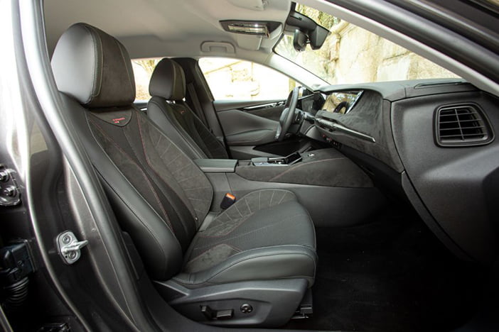 AudiA3SportbackDS4test10.jpg