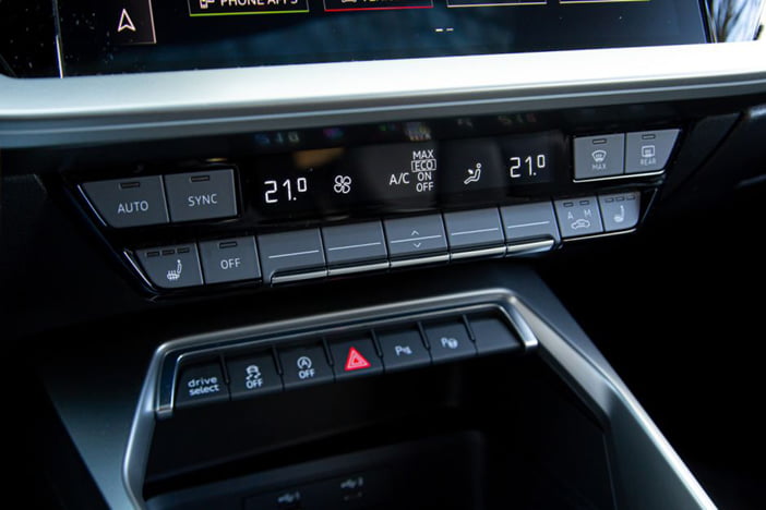 AudiA3SportbackDS4test20.jpg