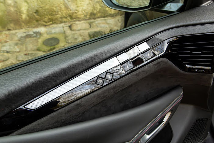 AudiA3SportbackDS4test4.jpg