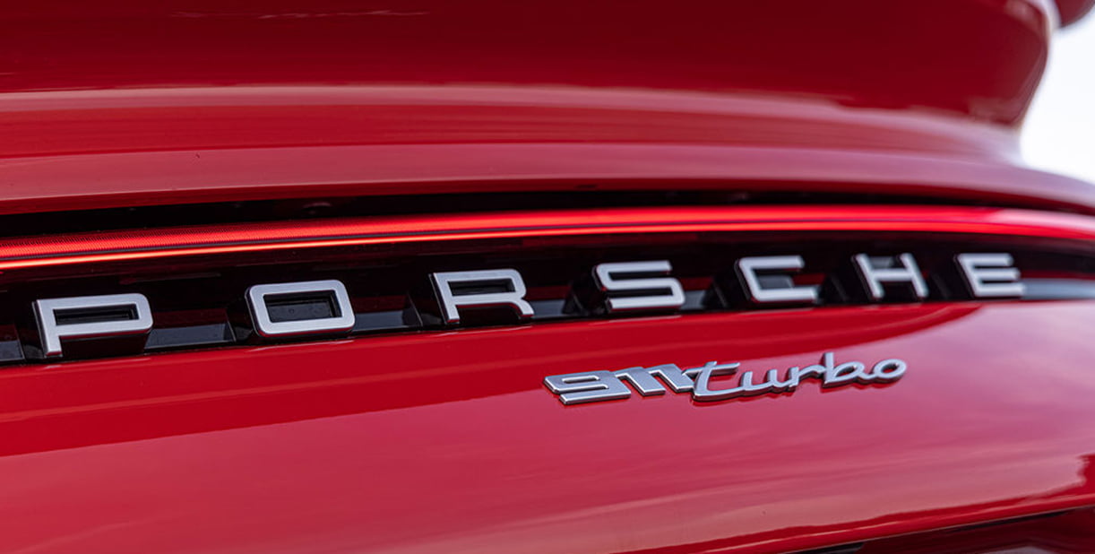 Porsche geeft gas met bezuinigen