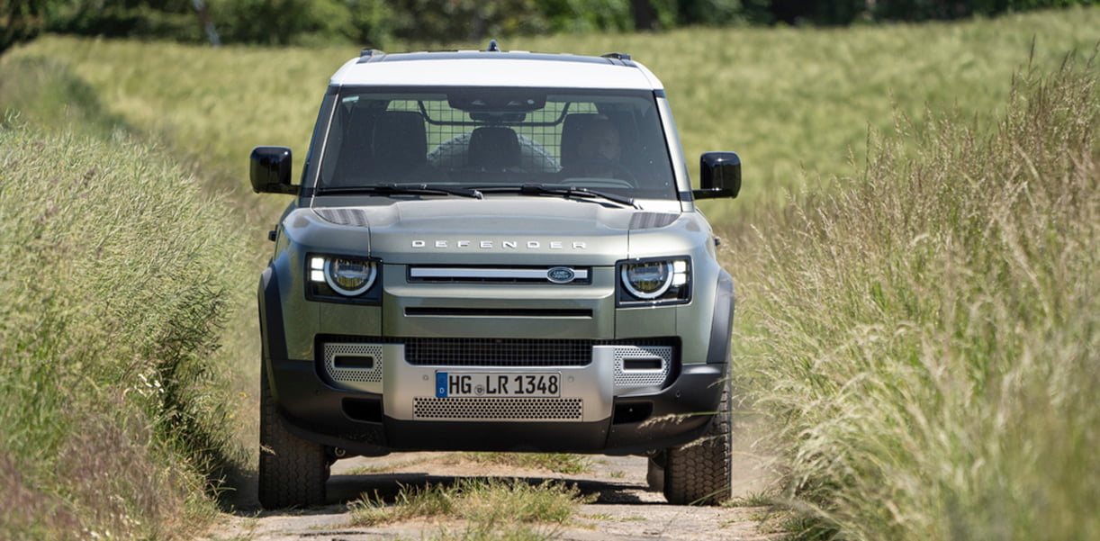 De Defender is voor Jaguar Land Rover de redder in nood