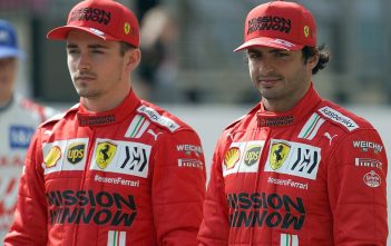 Ferrari in zee met Amazon