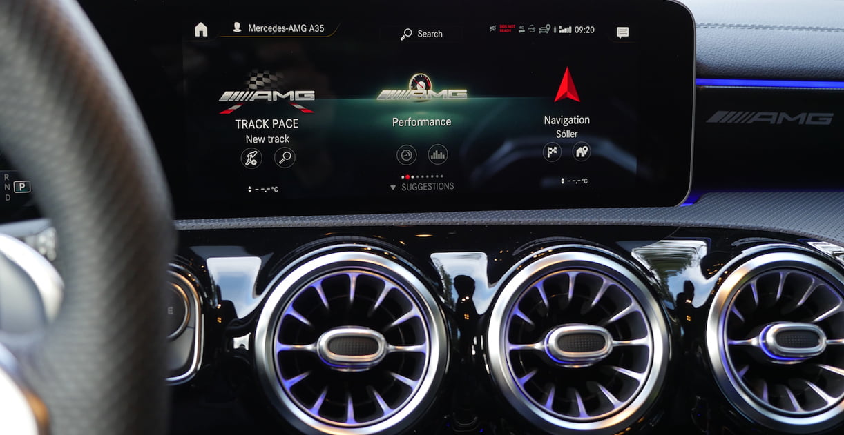 Mercedes en Nokia begraven strijdbijl