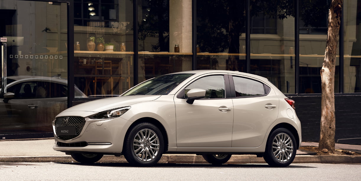 Mazda2Modeljaar2022.jpg