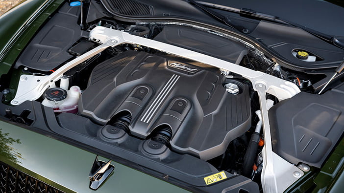 BentleyFlyingSpurHybridTest