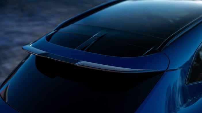AstonMartinDBX707