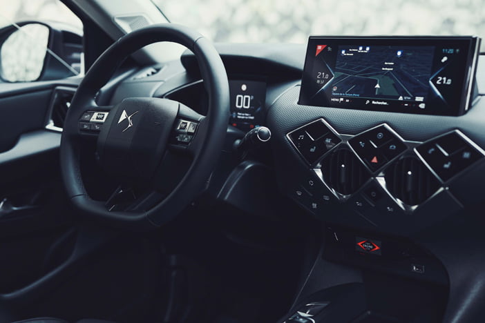 DS3CrossbackRooftopParisActiemodel4