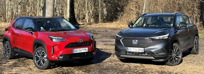 HondaHRVtoyotaYarisCrossTest12