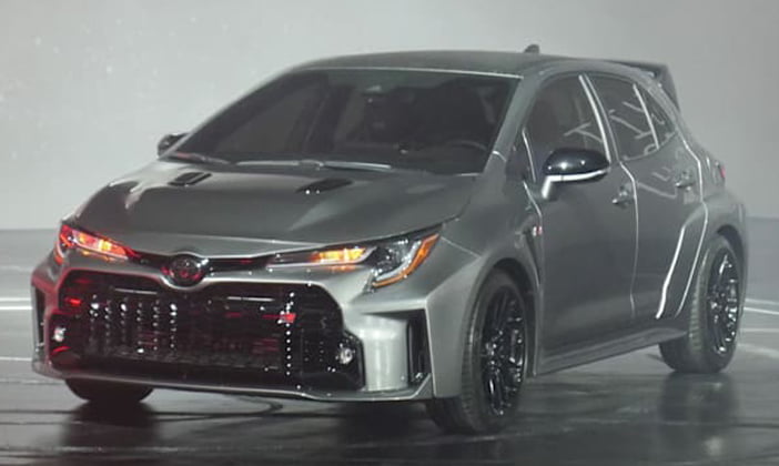 ToyotaCorollaGRlive5
