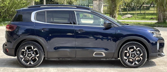 CitroënC5AircrossRenaultAustralDuel9