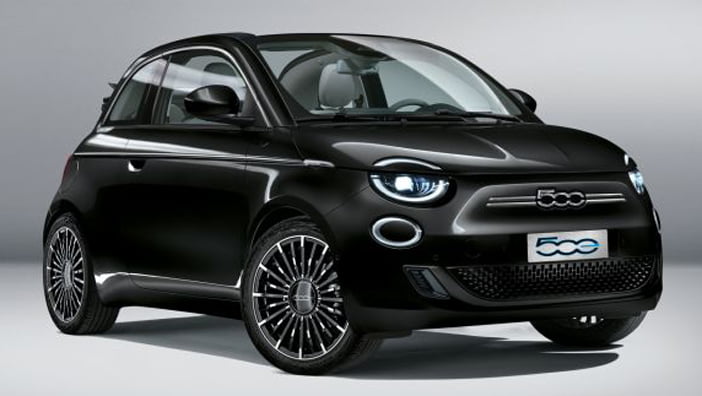 Fiat500eLaPrimaByBocelli5