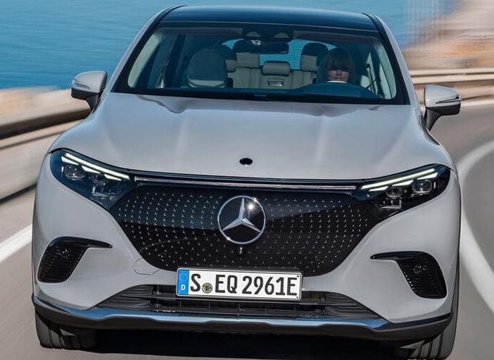 MercedesBenzEQSsuv2