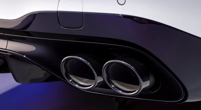 MercedesCklasse43AMG3