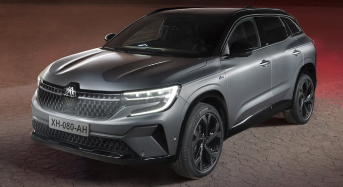 Peugeot3008RenaultAustral2023c