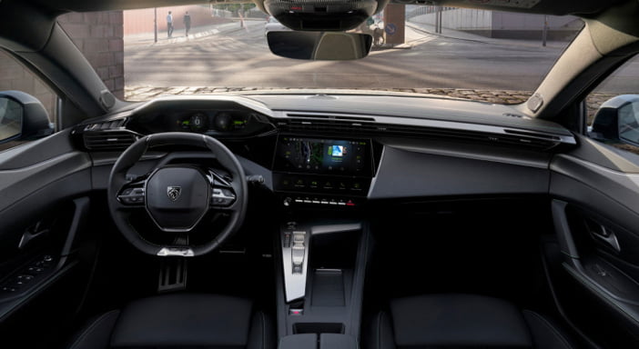 Peugeot3008RenaultAustral2023d