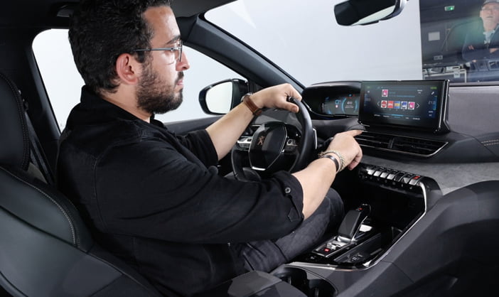 Peugeot3008RenaultAustralRevanche