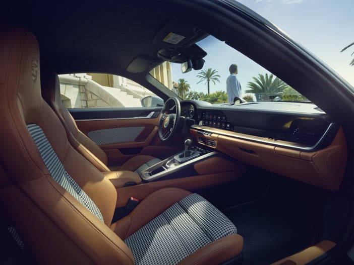 Porsche911SportClassic5