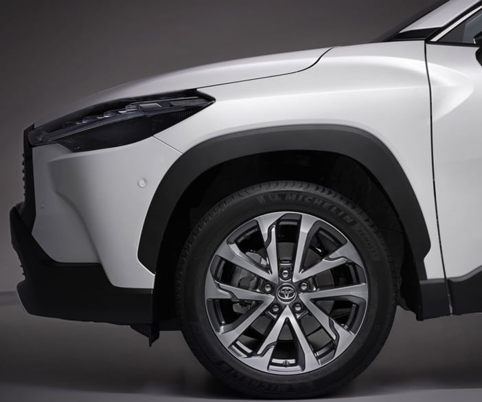 ToyotaCorollaCrossPrijs6