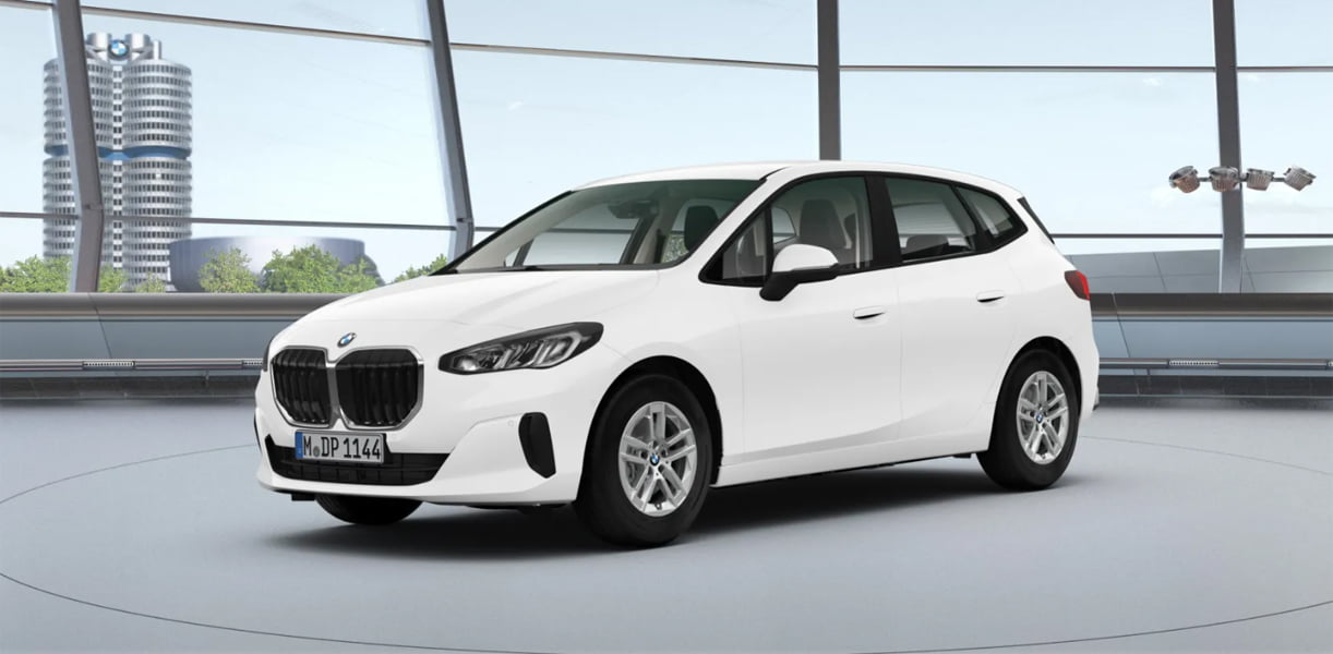BMW2serieActiveTourerWitteAchtergrond