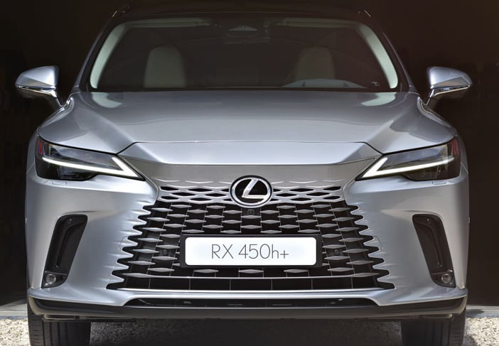 LexusRXnieuw8